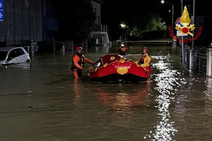 Επτά νεκροί και τρεις αγνοούμενοι από τις φονικές πλημμύρες στην Ιταλία