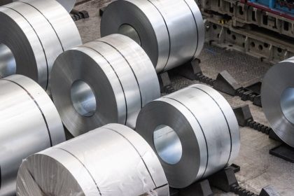 Αιφνιδιαστικοί έλεγχοι σε εταιρείες επεξεργασίας αλουμινίου, PVC και σιδήρου