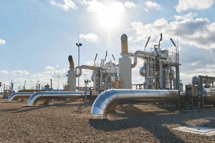 Κομισιόν: Μια ανάσα από τη συμφωνία για επιβολή πλαφόν στην τιμή του αερίου