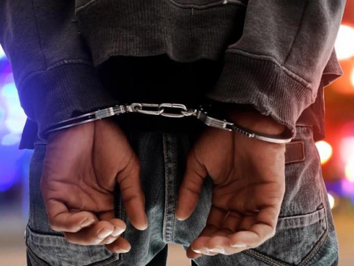 Συνελήφθη 15χρονος Ρομά λειτουργούσε σκραπατζίδικο χωρίς άδεια