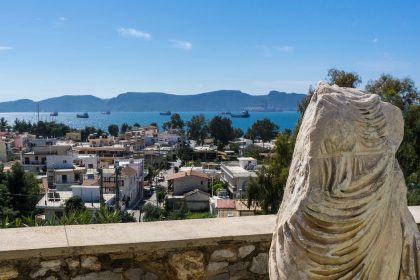 Ελευσίνα: Η σκουριασμένη βιομηχανική πόλη μπορεί να γίνει το νέο τουριστικό hotspot της Ελλάδας