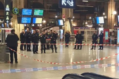 Έξι τραυματίες από επίθεση με μαχαίρι σε σιδηροδρομικό σταθμό του Παρισιού