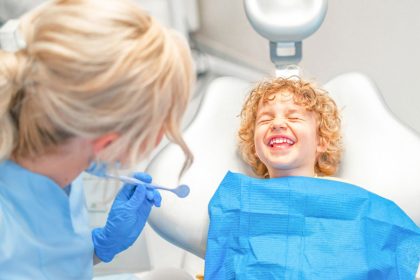 Πρεμιέρα σήμερα για το dentist pass: Πρόγραμμα οδοντιατρικής για όλα τα παιδιά από 6 ως 12 ετών